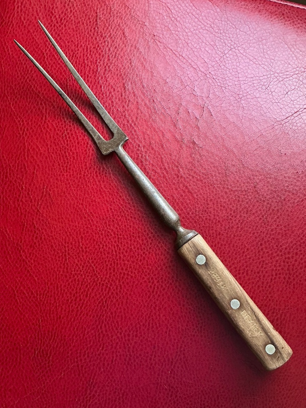 Vintage DEXTER Forged Metal Meat Carving Fork Wood Handle Model 28914 USA